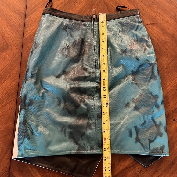 Topshop 100% Leather Turquoise Layered Snakeskin Mini Skirt Sz 2 - Picture 7 of 10